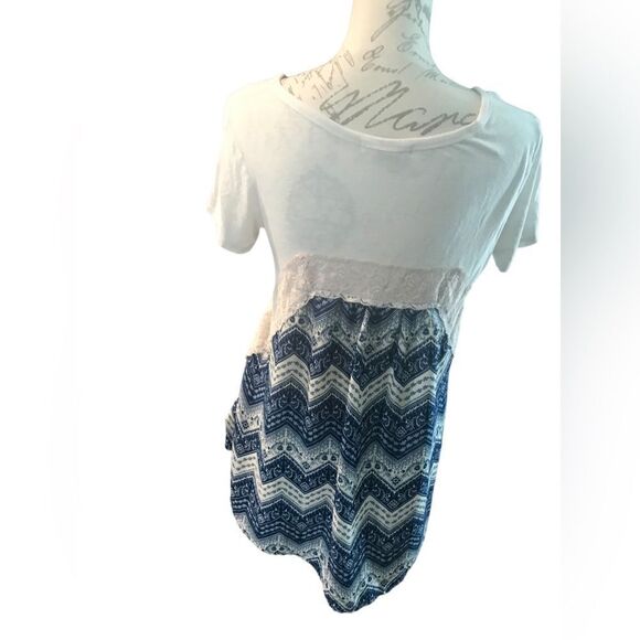 American Dream Medium Cream and Blue Hi Low Top - Picture 4 of 11